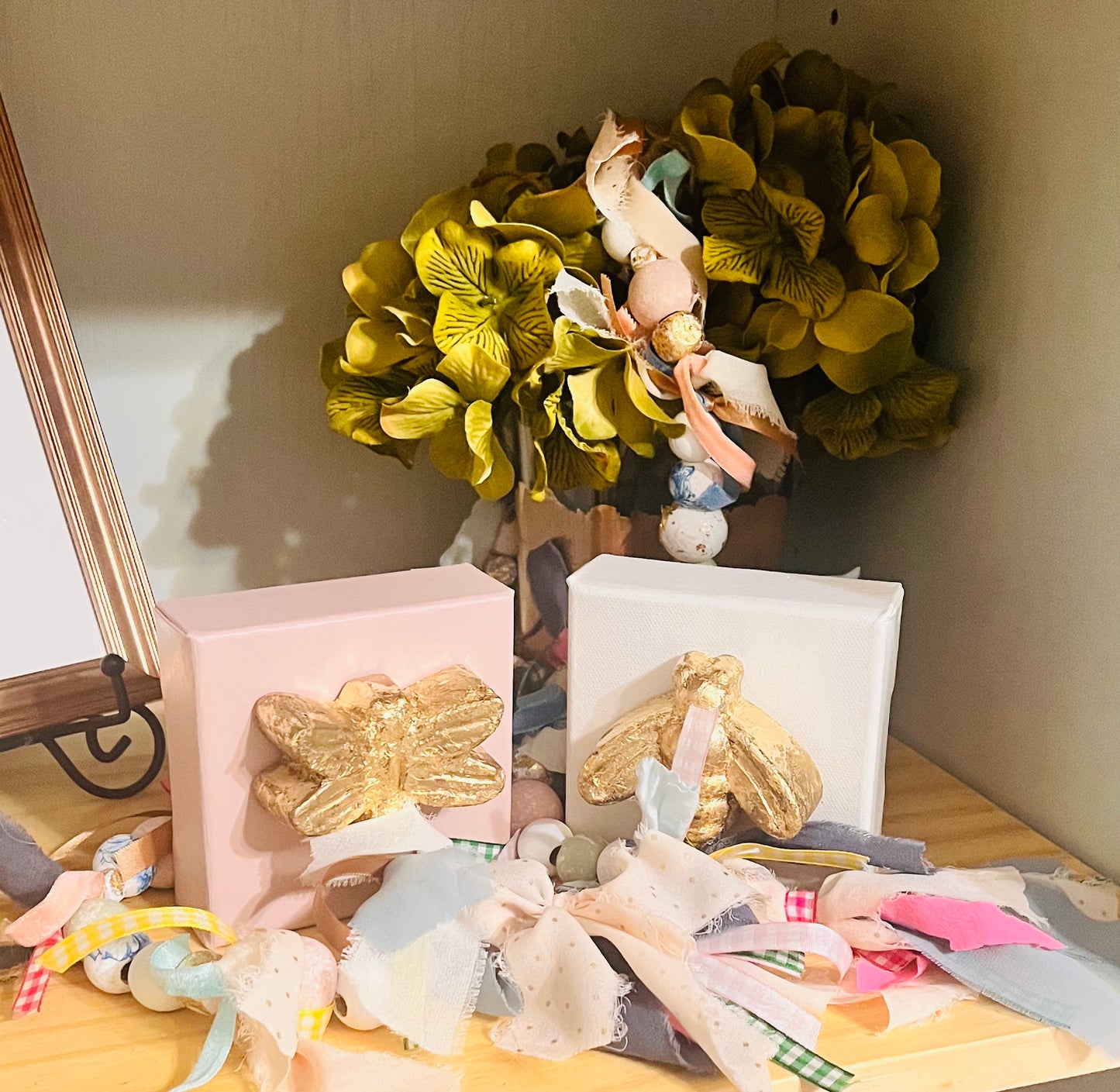 Chinoiserie Confetti Garland