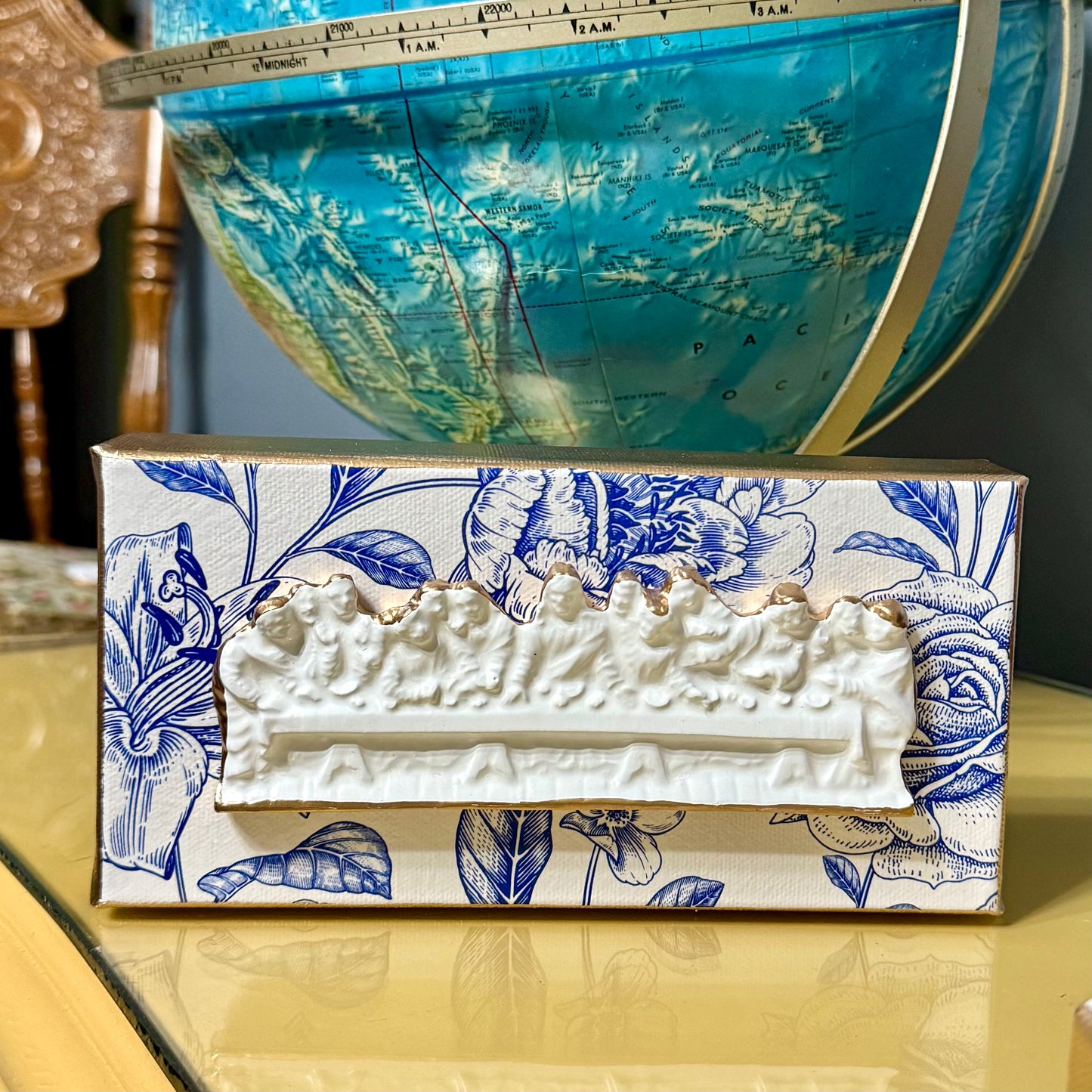 Last Supper White & Blue Floral