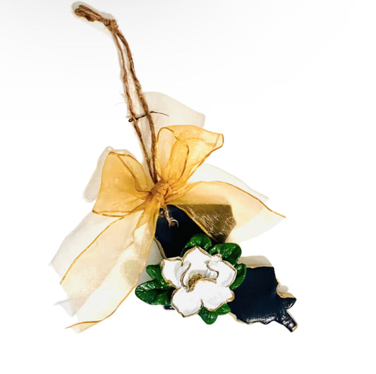 Louisiana Magnolia Ornament w/ Gold Trim