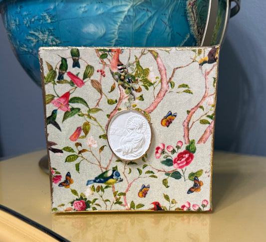 6x6 Canvas | Floral & Bird Jesus