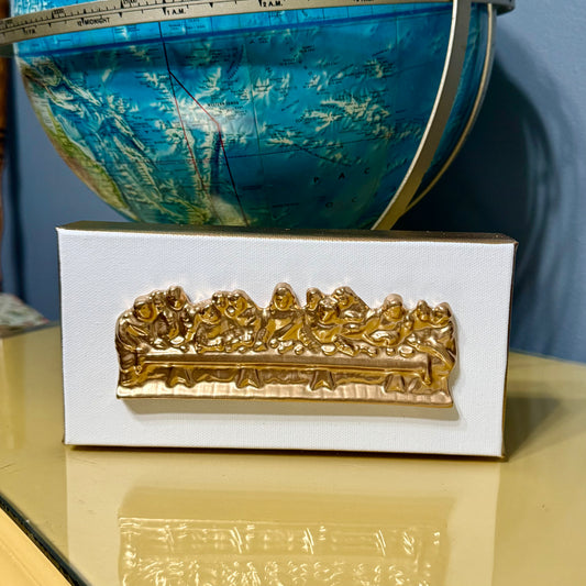 Simple & Elegant | Last Supper